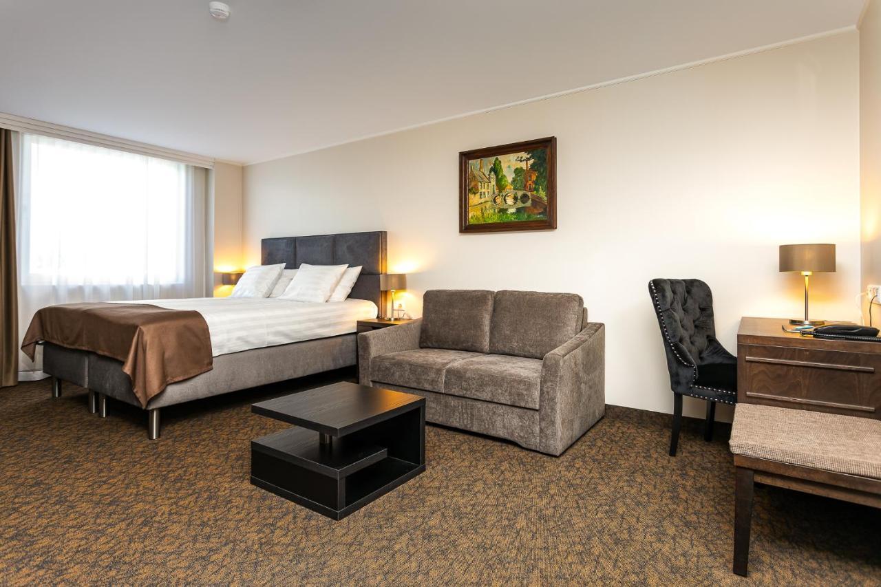 Adoryal Hotell ทาลลินน์ ภายนอก รูปภาพ